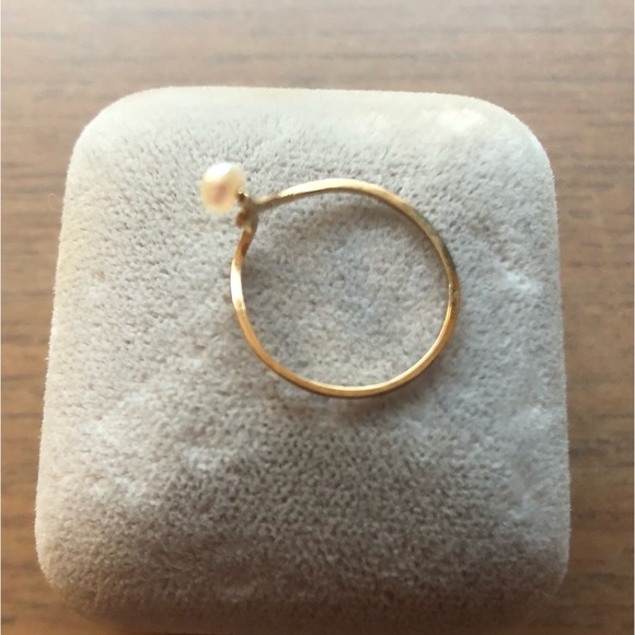 Biwa Pearl/10kt. Gold Ring. Size 6 - Picture 2 of 3